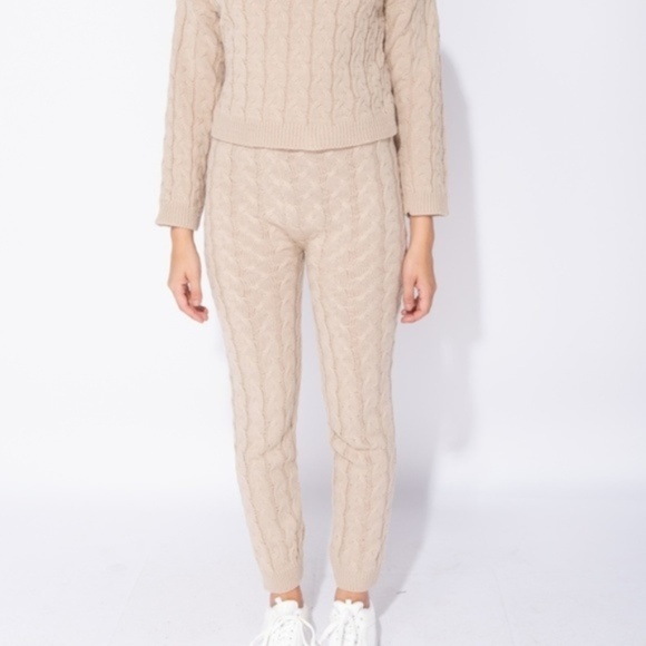 Angelic Attitude Cable Knit Sweater & Legging Set - Picture 4 of 8